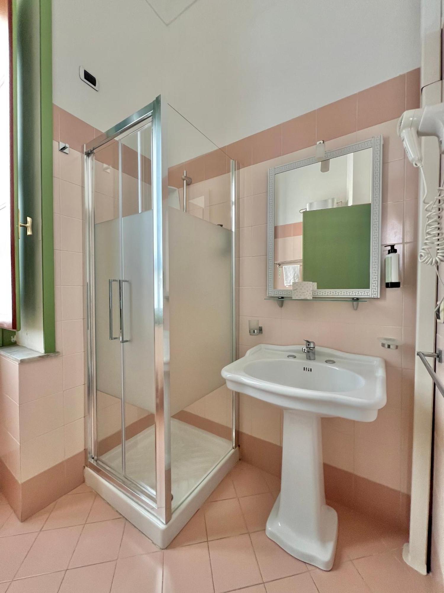 Hotel Posta Syracuse Екстер'єр фото
