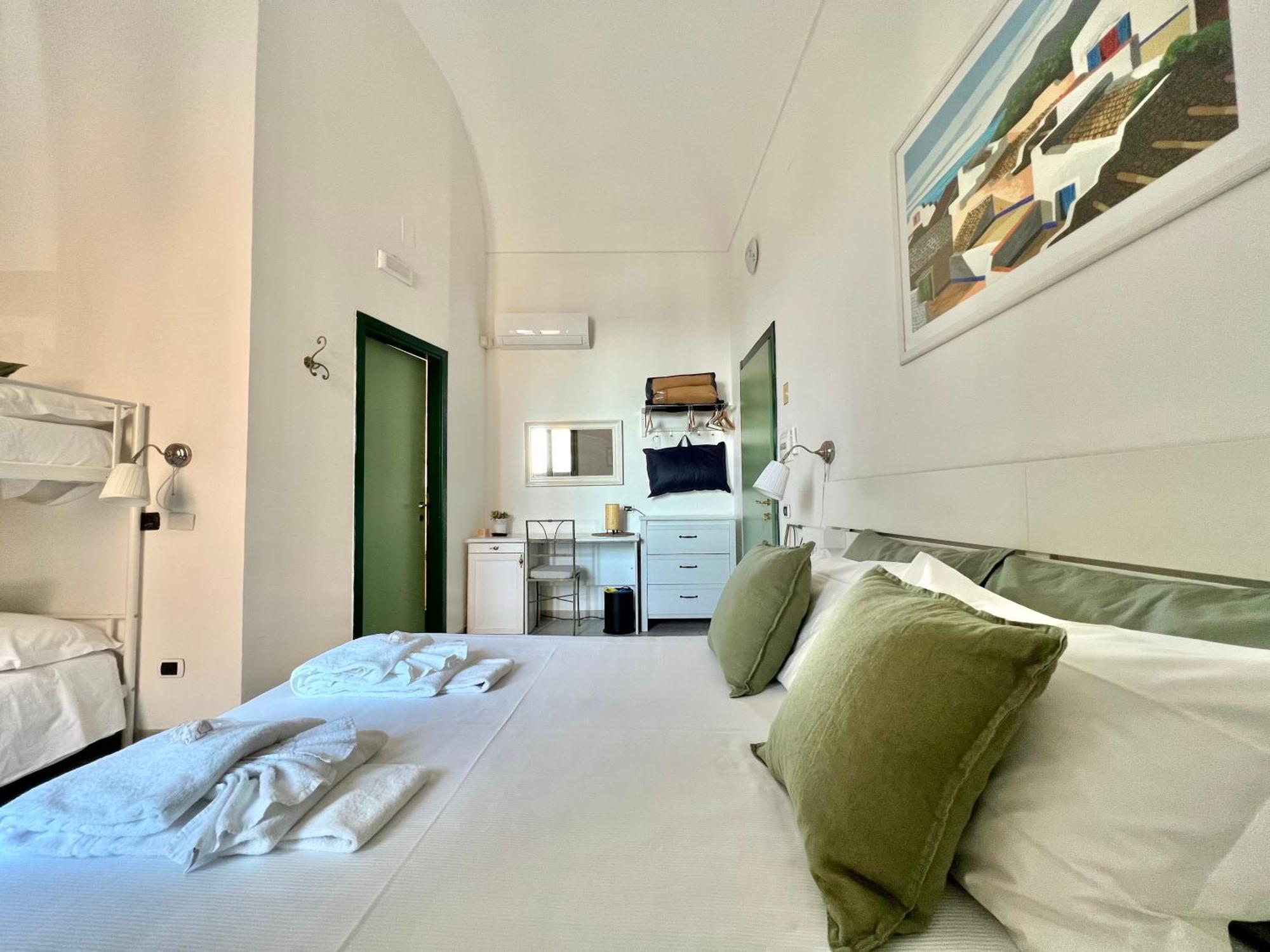 Hotel Posta Syracuse Екстер'єр фото